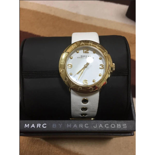 マークバイマークジェイコブス(MARC BY MARC JACOBS)のMARC BY MARC JACOBS 時計 白(腕時計)