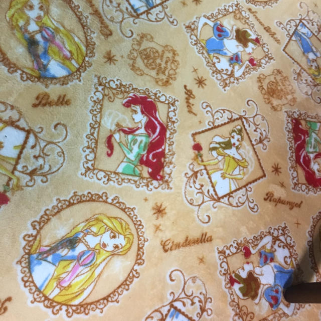 Disney ディズニープリンセス センターラグ ラグマット カーペット 三畳用の通販 By Datura Rady D I A ディズニー ならラクマ