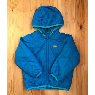 パタゴニア(patagonia)の［はじめ0703様専用］パタゴニア キッズ リバーシブルダウン BABY 4T(ジャケット/上着)