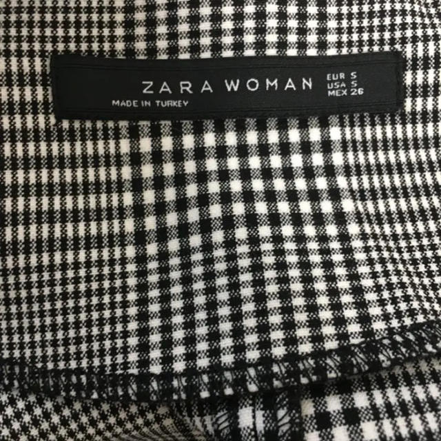 ZARA(ザラ)のZARA チェック柄ミニ丈ワンピース レディースのワンピース(ミニワンピース)の商品写真