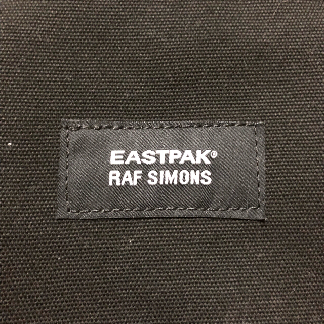 RAF SIMONS×EASTPAK cross overボディーバッグ