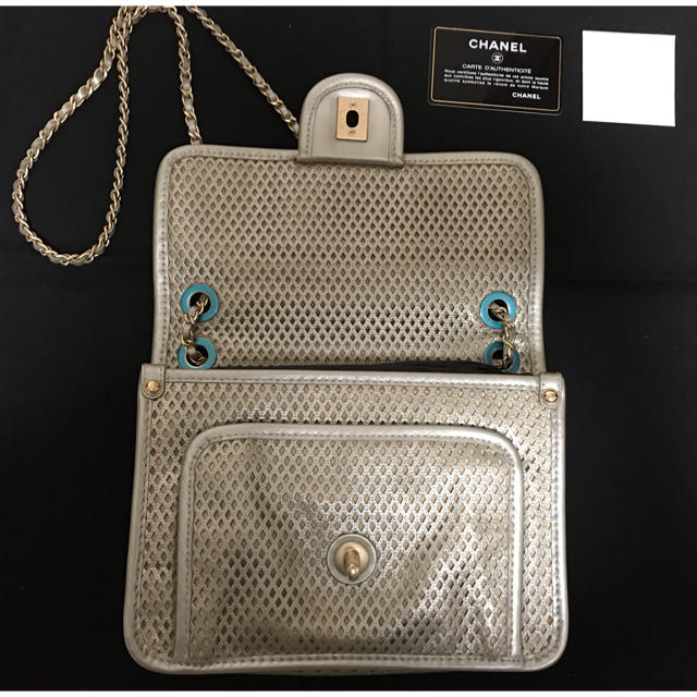 2022春夏新色】 ハワイ様専用 ローラさん愛用♡ CHANEL パンチング 2022春夏新色】 ハワイ様専用 ローラさん愛用♡ CHANEL パンチング