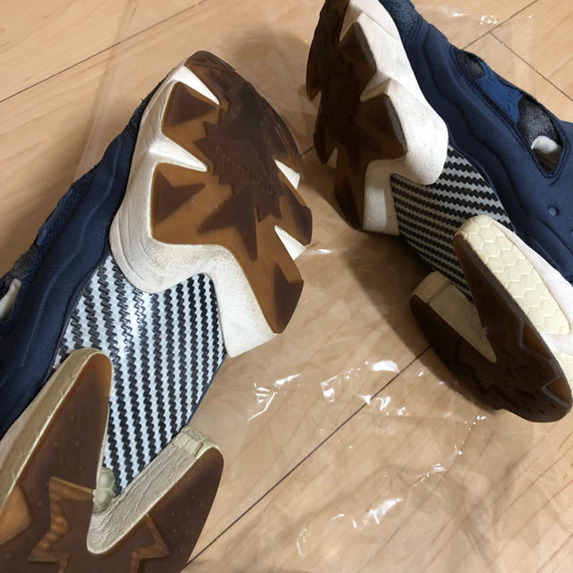 Reebok(リーボック)のatmos✖️pump fury✖️snidel 25.5👟リーボック ポンプ レディースの靴/シューズ(スニーカー)の商品写真