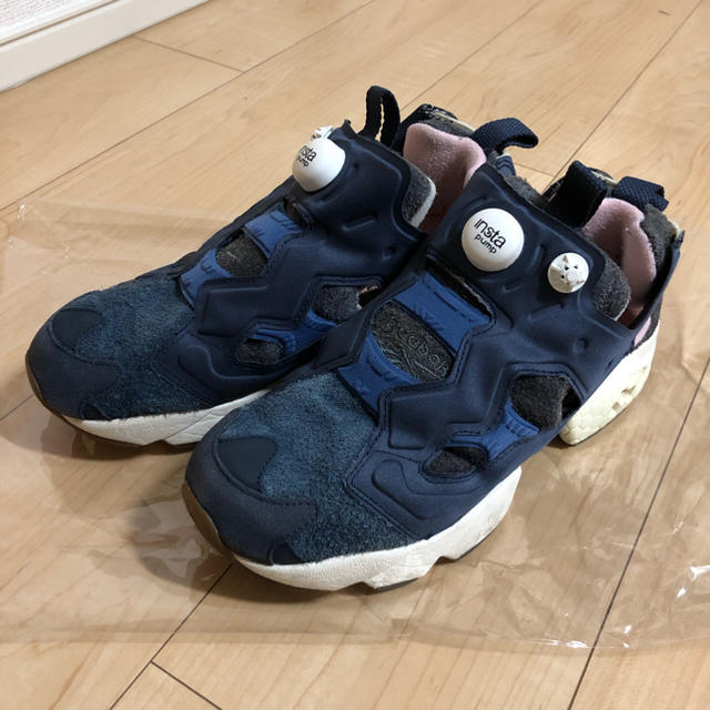 Reebok(リーボック)のatmos✖️pump fury✖️snidel 25.5👟リーボック ポンプ レディースの靴/シューズ(スニーカー)の商品写真