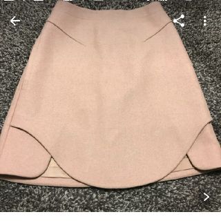 CARVEN(ウール ・ ひざ丈スカート)のフリマアイテム一覧 CARVEN(ウール ・ ひざ丈スカート)のフリマアイテム一覧