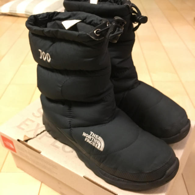 THE NORTH FACE(ザノースフェイス)のせーじ様専用@THE NORTH FACE ヌプシ ブーティー 25cm レディースの靴/シューズ(ブーツ)の商品写真