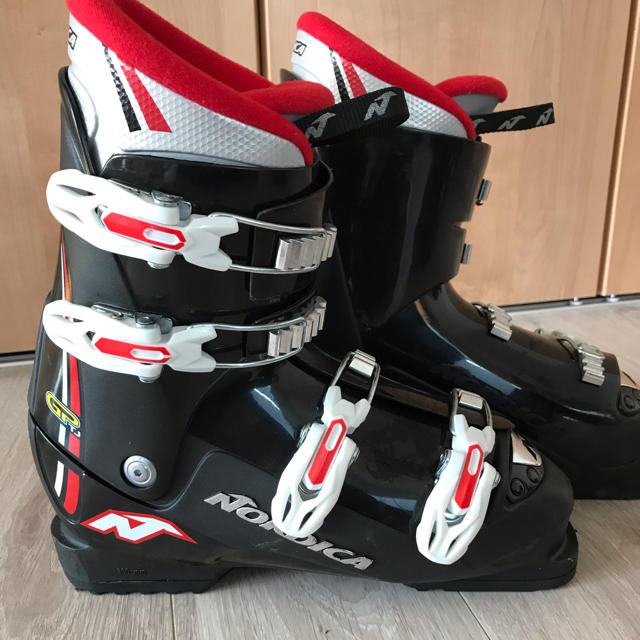 NORDICA(ノルディカ)のノルディカ☆スキーブーツ26-26.5 スポーツ/アウトドアのスキー(ブーツ)の商品写真