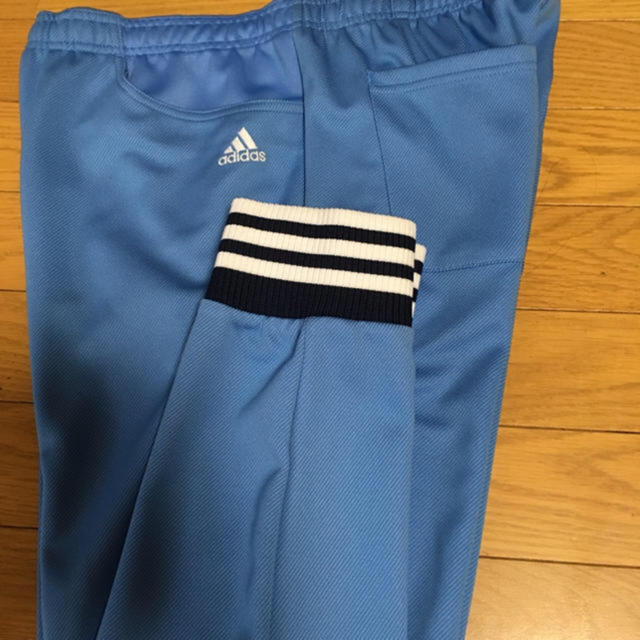 adidas(アディダス)の新品 アディダス トレーニング レディース ロングパンツ。  スポーツ/アウトドアのトレーニング/エクササイズ(トレーニング用品)の商品写真