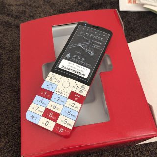 キョウセラ(京セラ)の「simロック解除済」INFOBAR xv  kyx31(スマートフォン本体)