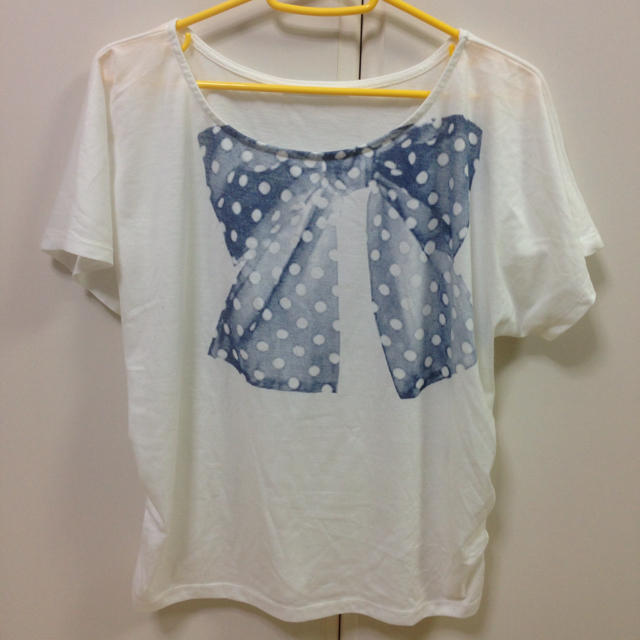 RETRO GIRL(レトロガール)のリボンTシャツ レディースのトップス(Tシャツ(半袖/袖なし))の商品写真