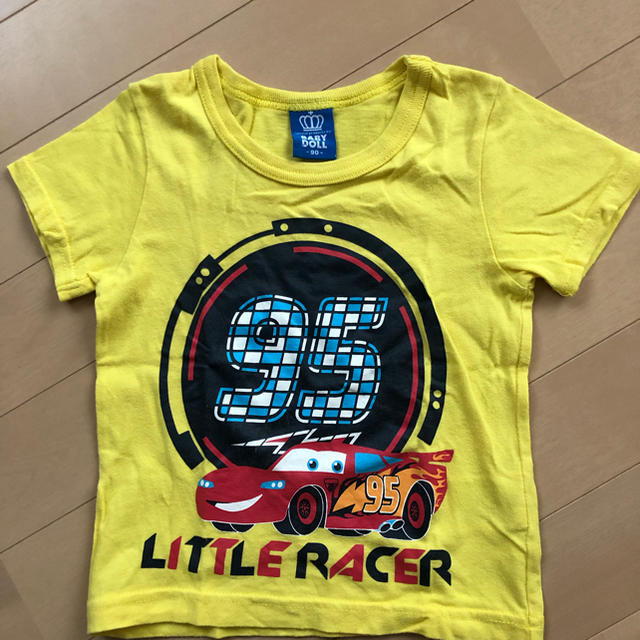 BABYDOLL(ベビードール)のCars 黄色Tシャツ キッズ/ベビー/マタニティのキッズ服男の子用(90cm~)(Tシャツ/カットソー)の商品写真