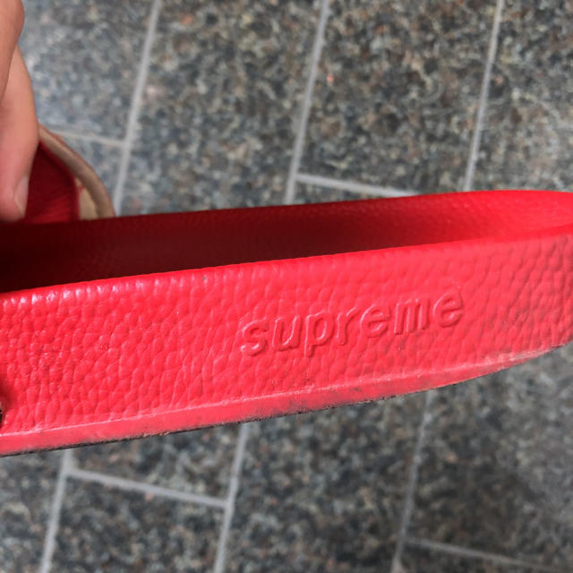 Supreme(シュプリーム)のsupreme メンズの靴/シューズ(ビーチサンダル)の商品写真