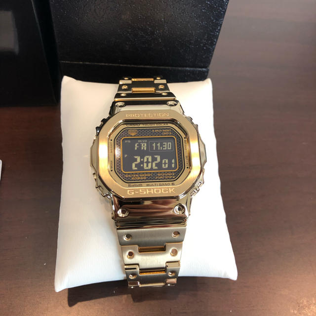 CASIO Gショック 金色 GMW-B5000GD-9JF 新品未使用