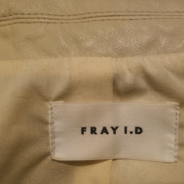 FRAY I.D(フレイアイディー)のtomoさま　FRAY.ID　羊皮　ライダースジャケット　 レディースのジャケット/アウター(ライダースジャケット)の商品写真