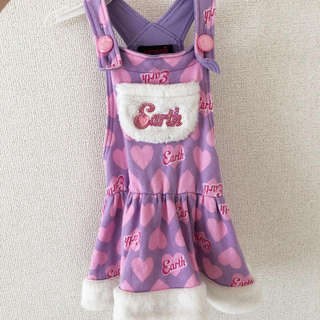 EARTHMAGIC(アースマジック)のアースマジック♡ハート ジャンスカ ワンピース 90 キッズ/ベビー/マタニティのキッズ服女の子用(90cm~)(ワンピース)の商品写真