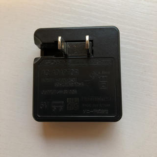 ソニー(SONY)のSONY アダプター、USBケーブル セット売り(バッテリー/充電器)