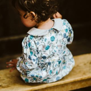 キャラメルベビー&チャイルド(Caramel baby&child )のLittle Cotton Clothes 花柄ロンパース 長袖ロンパース24m(ロンパース)