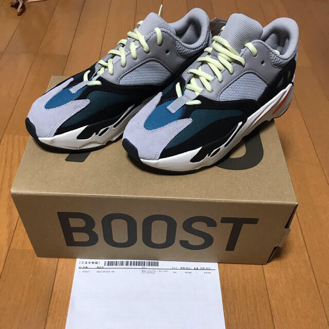 yezzy boost 700 値下げあり