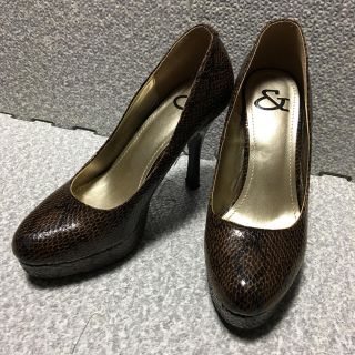 アンドバイピーアンドディー(&byP&D)の極美品★&by ピンキーアンドダイアン パイソン型押しパンプス(ハイヒール/パンプス)