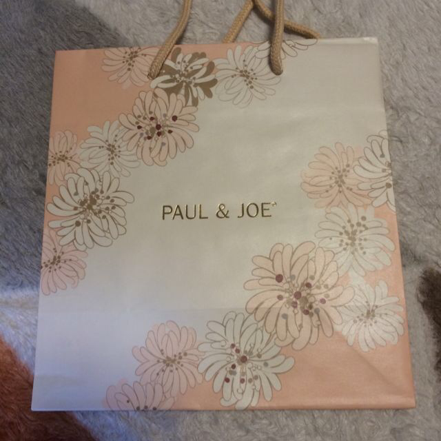 PAUL & JOE(ポールアンドジョー)のポールアンドジョー☆巾着☆ショッパー付き その他のその他(その他)の商品写真