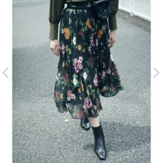 アメリヴィンテージ(Ameri VINTAGE)のAmeri vintage COCO FLOWER SKIRT(ロングスカート)