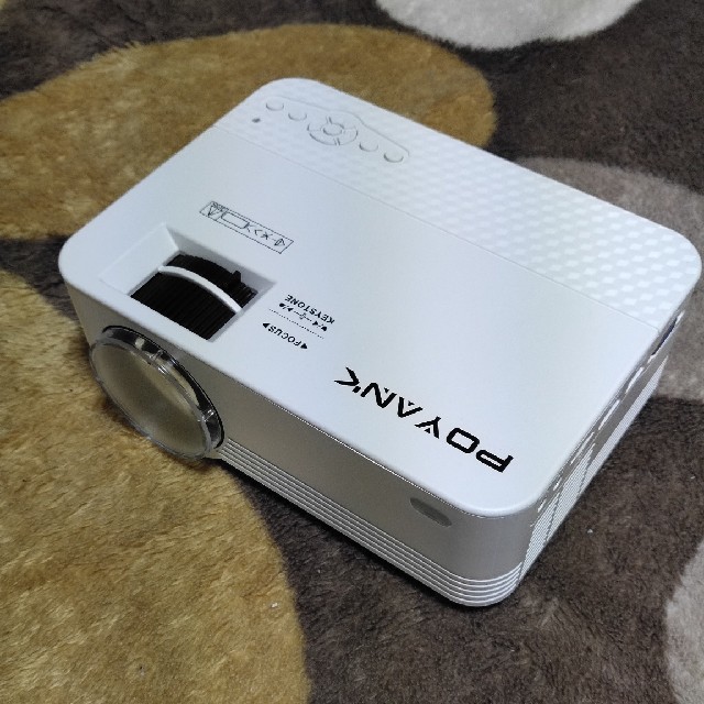 POYANK TP−01 LEDプロジェクター WiFi接続可能 2400lmの通販 by ガジェSHOP｜ラクマ