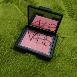 ナーズ(NARS)のブラッシュ4013N(チーク)