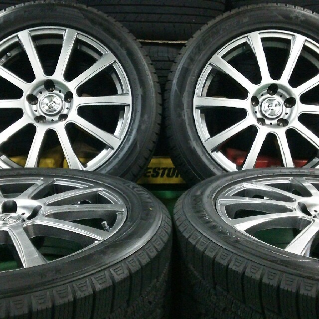 ファースト様専用新品Aphrodite 18インチ×新品クムホ235/50R18 自動車/バイクの自動車(タイヤ・ホイールセット)の商品写真