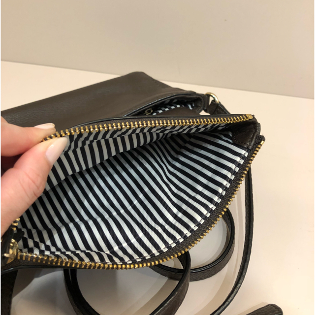 kate spade new york(ケイトスペードニューヨーク)のあーちゃん様専用 ケイトスペード♣️ バック 美品 レディースのバッグ(ショルダーバッグ)の商品写真