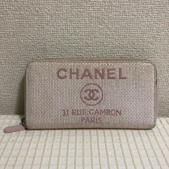 CHANEL(シャネル)のシャネル ドーヴィル ラウンドファスナー ローズクレール レディースのファッション小物(財布)の商品写真