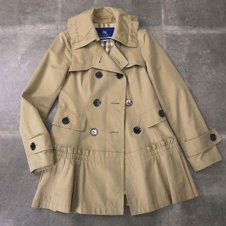 バーバリーブルーレーベル(BURBERRY BLUE LABEL)のバーバリーブルーレーベル　ワイドカラー◎フレアトレンチコート　ベージュ(トレンチコート)