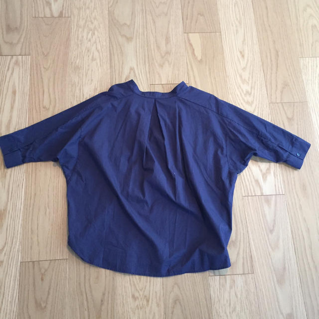 GU(ジーユー)のGUスキッパーシャツ ネイビー レディースのトップス(シャツ/ブラウス(長袖/七分))の商品写真