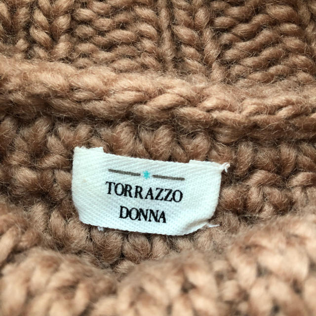 TORRAZZO DONNA(トラッゾドンナ)のノースリーブ ボリュームニット レディースのトップス(ニット/セーター)の商品写真