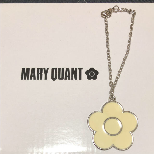 MARY QUANT(マリークワント)のマリークワント バッグチャーム キーホルダー レディースのファッション小物(キーホルダー)の商品写真
