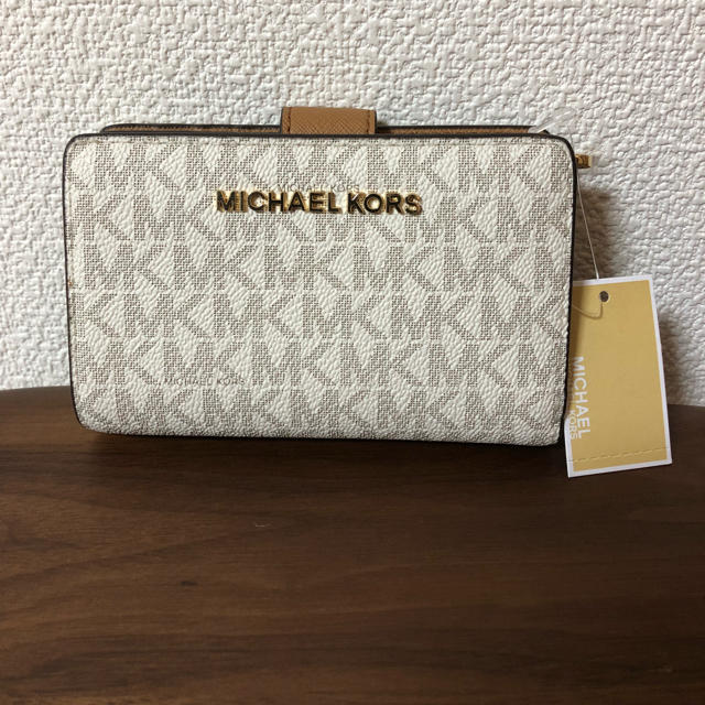 マイケルコース 、折財布、バニラ、新品未使用、一万円札入ります！