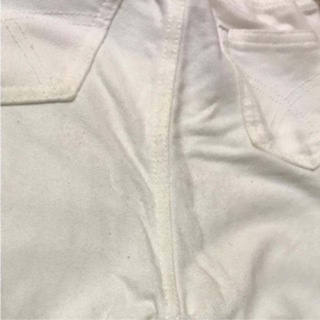 UNIQLO(ユニクロ)のユニクロ 白 ズボン キッズ/ベビー/マタニティのベビー服(~85cm)(パンツ)の商品写真