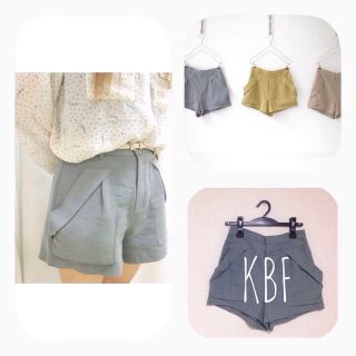 ケービーエフ(KBF)のKBF ▽▲ ショートパンツ(ショートパンツ)