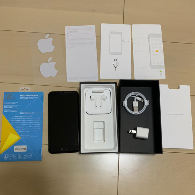Apple ジェットブラックの通販 by とうたん's shop｜アップルならラクマ - iPhone7plus 128GB 得価安い