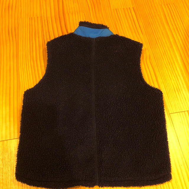 patagonia(パタゴニア)のパタゴニア ベスト キッズ S キッズ/ベビー/マタニティのキッズ服女の子用(90cm~)(ジャケット/上着)の商品写真