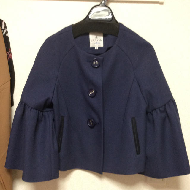 LANVIN en Bleu(ランバンオンブルー)の試着のみ💕ランバンオンブルー💕可愛いショート丈のコート♪ レディースのジャケット/アウター(スプリングコート)の商品写真