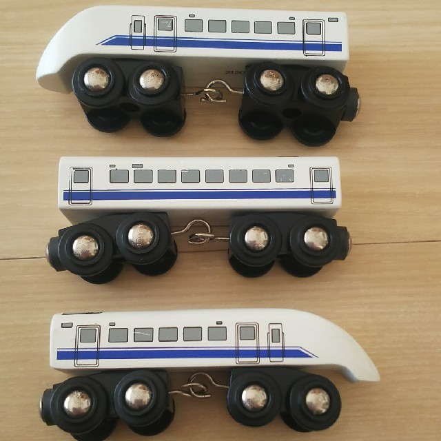 BRIO ブリオ 電車 木製レール 新幹線 おもちゃ | フリマアプリ ラクマ
