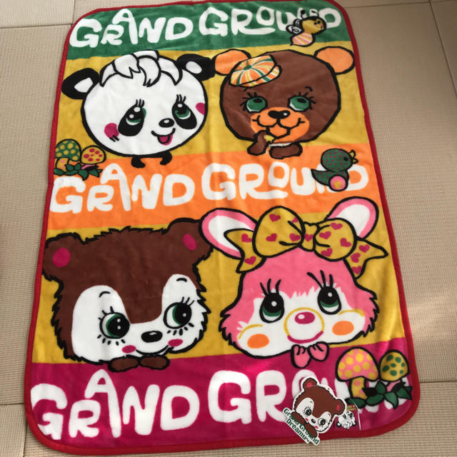 GrandGround(グラグラ)のグラグラ  ひざ掛け ブランケット ひざかけ 毛布 ミニ毛布 ベビー毛布 キッズ/ベビー/マタニティのこども用ファッション小物(おくるみ/ブランケット)の商品写真