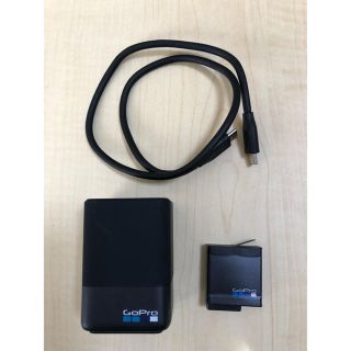 ゴープロ(GoPro)の【hirowa様専用】gopro デュアルバッテリーチャージャー(バッテリー/充電器)