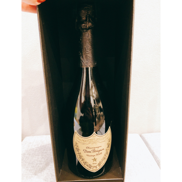 Dom Pérignon(ドンペリニヨン)のえいじくんさん専用ドンペリニヨン 2009 食品/飲料/酒の酒(シャンパン/スパークリングワイン)の商品写真