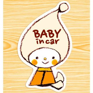 BABY IN CAR マグネットステッカー(ベージュの帽子のBABYエルフちゃ(車外アクセサリ)