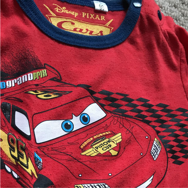 Disney(ディズニー)のロングTシャツ カーズ キッズ/ベビー/マタニティのキッズ服男の子用(90cm~)(Tシャツ/カットソー)の商品写真