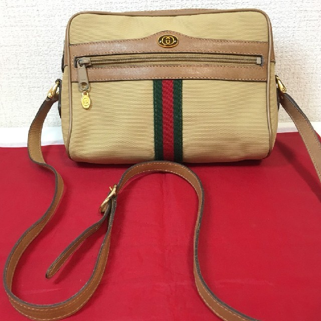 Gucci(グッチ)のオールドグッチ　シェリーライン　ショルダーバッグ レディースのバッグ(ショルダーバッグ)の商品写真