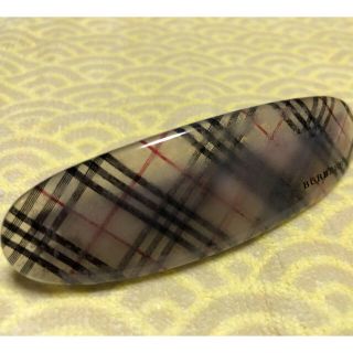 BURBERRY(バレッタ/ヘアクリップ)のフリマアイテム一覧 BURBERRY(バレッタ/ヘアクリップ)のフリマアイテム一覧