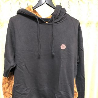 ビラボン(billabong)のbillabong フーディ(パーカー)