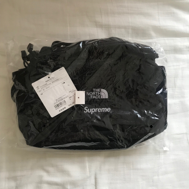 Supreme The North Face Waist Bag